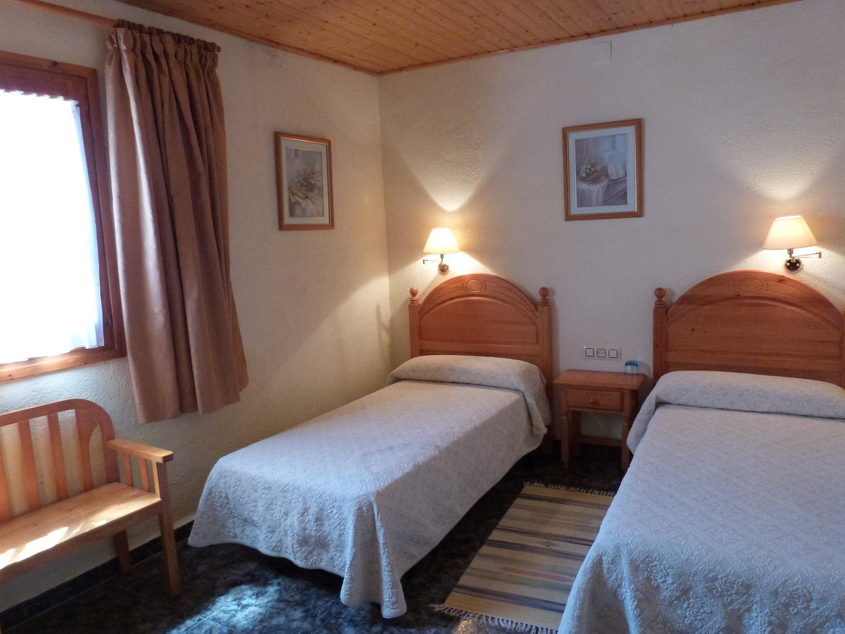 Ca L'Amadeu Hotel Vilanova de Escornalbou Camera foto