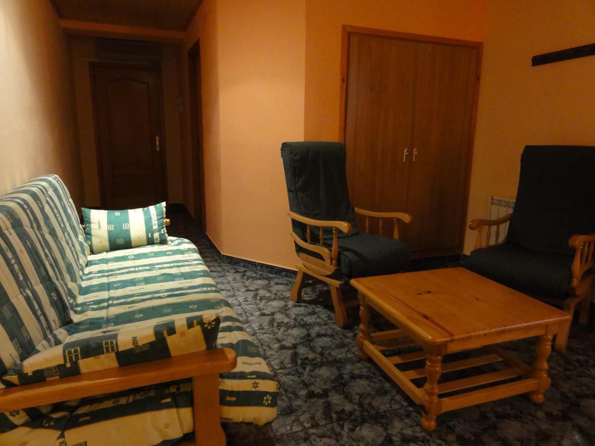 Ca L'Amadeu Hotel Vilanova de Escornalbou Esterno foto