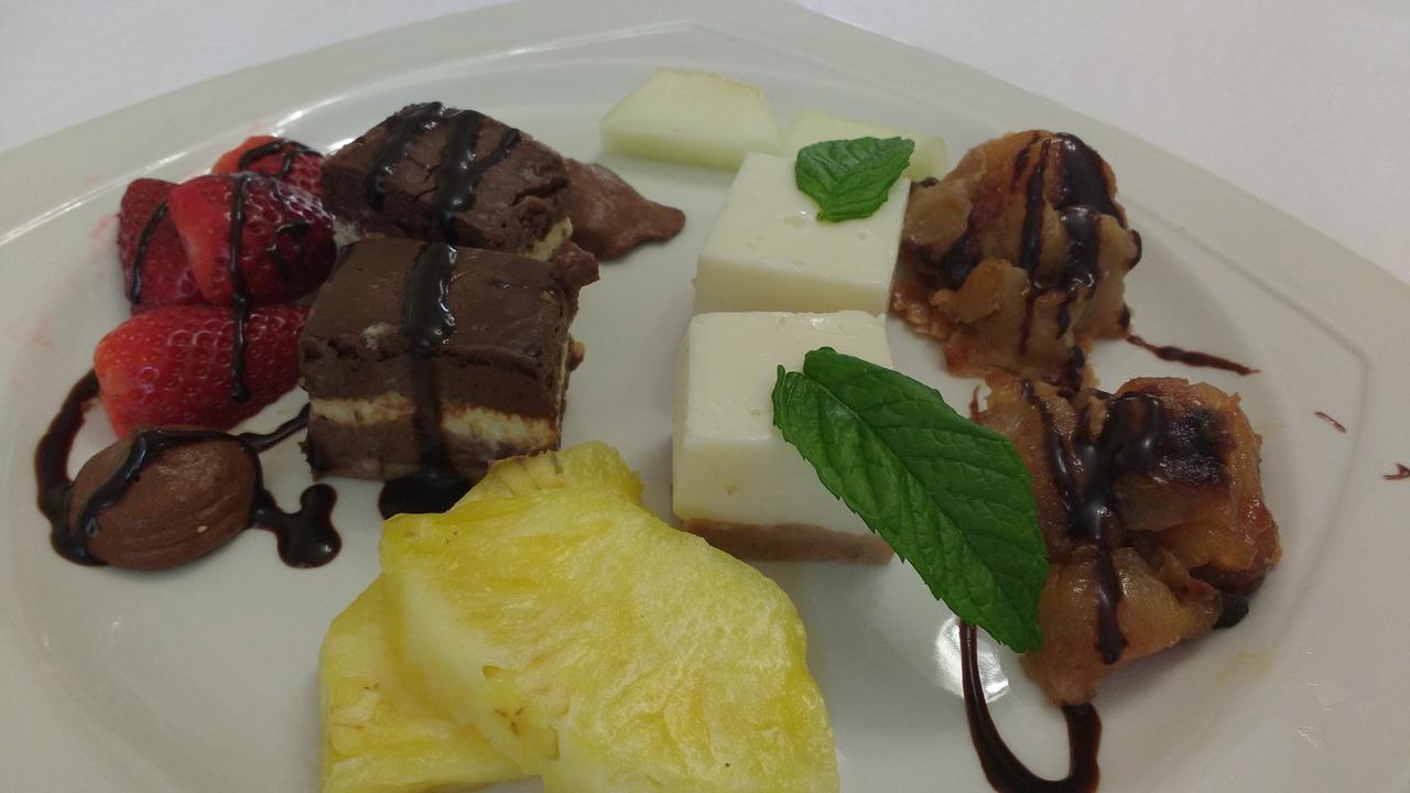Ca L'Amadeu Hotel Vilanova de Escornalbou Esterno foto